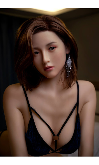 Zelex Doll Yvonne mit Silikon Kopf und TPE Körper 170 cm
