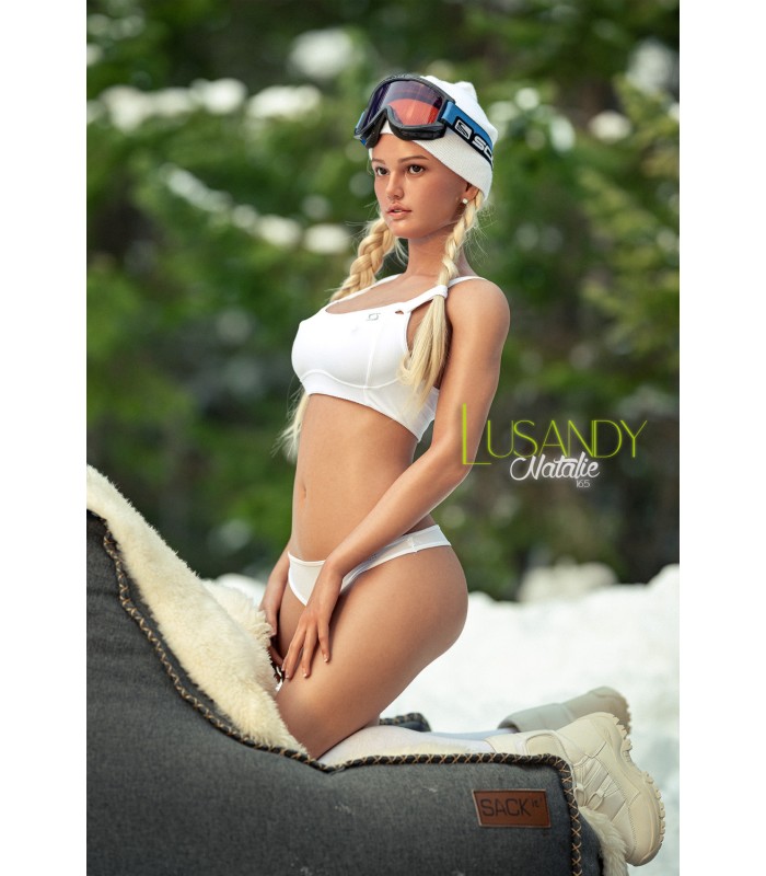 Lusandy realistische Silikon-Sexpuppe Natalie 165 cm - Sportliche Sinnlichkeit