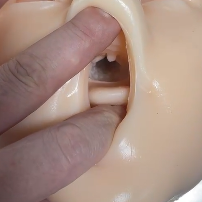 Kopf aus weichem Silikon